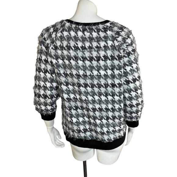 Cato Medium Black White Houndstooth Fuzzy Sweater 3/4 Sleeves Mock Neck - Picture 9 of 12